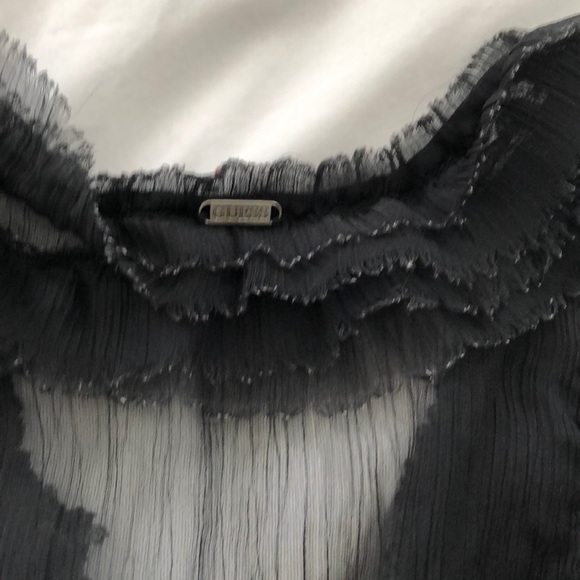 Black Guess sheer top - Picture 5 of 5